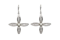 Granulation Flowers with Pearl