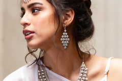 Yasmeen Earrings With Black Glass Beads