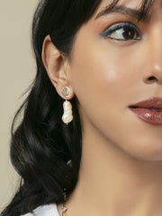 Round Posts With Twin Pearl