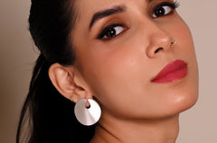 Silver Halo Cut-Out Posts