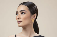 Taarkashi Oval Disc Posts Gold Plated