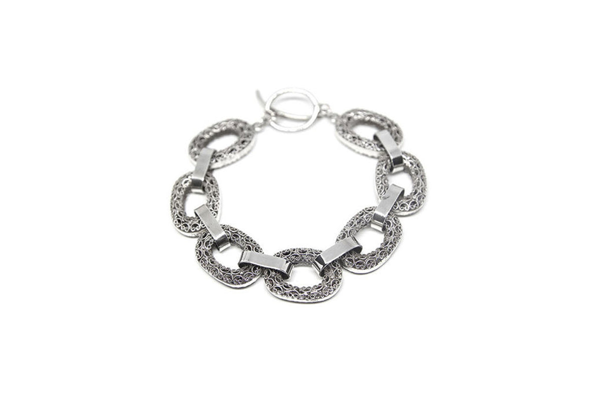 Filigree Chain Links Bracelet