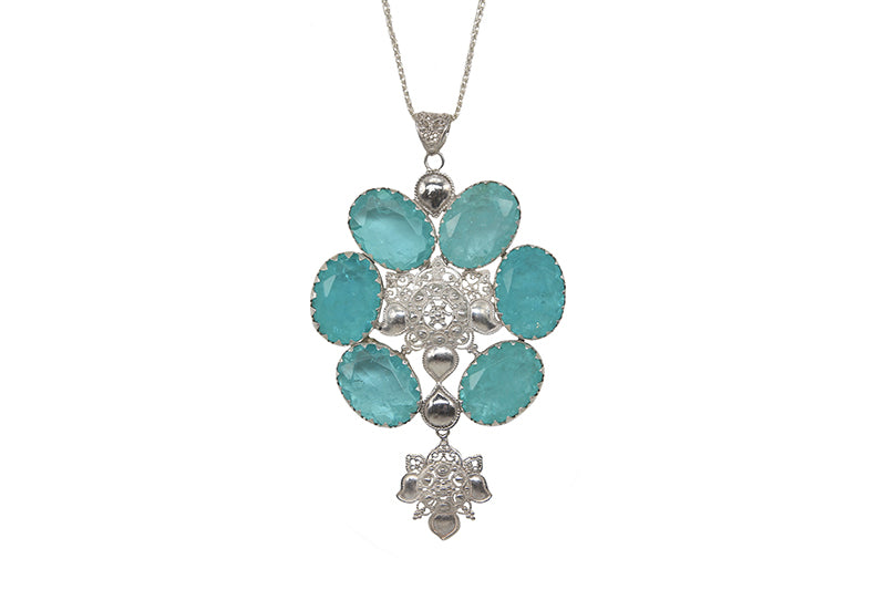 Filigree Damask Pendant With Aqua Green Glass