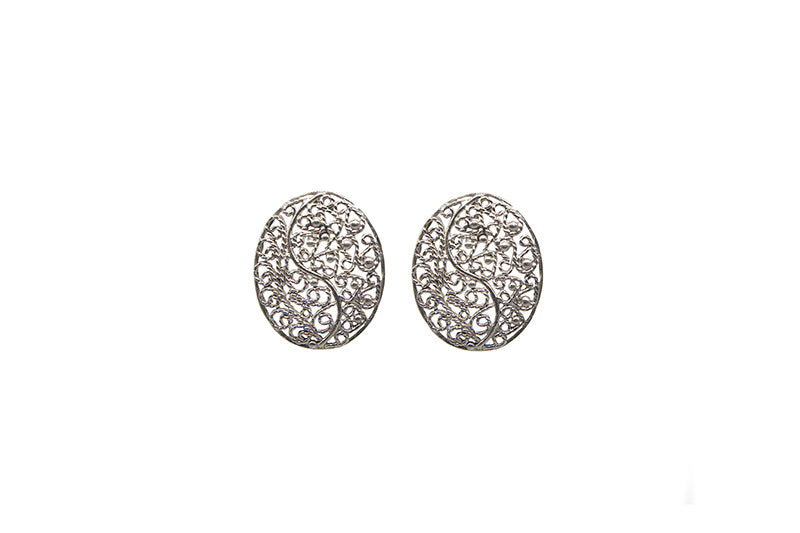 Filigree Oval Posts 1