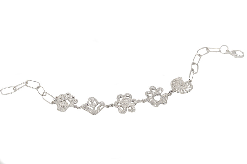 Floral Lace Charms Bracelet