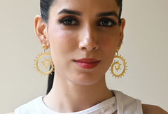 Flower With Fligree Spiral (Gold Plated)