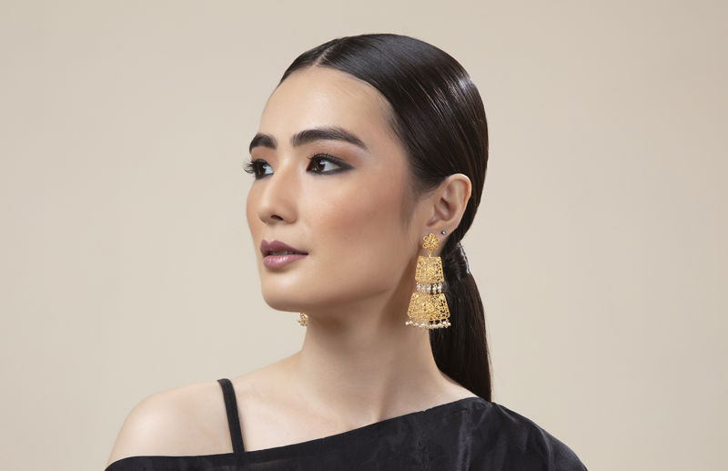 Taarkashi Long Earrings Gold Plated