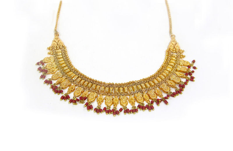 Yasmeen Double Layer Necklace With Coral Beads - Gold Plated