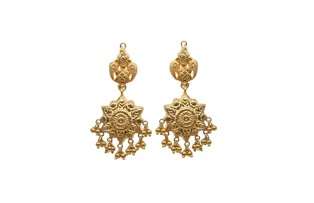 Yasmeen Single Layer Earrings With Hanging Balls Gold Plated